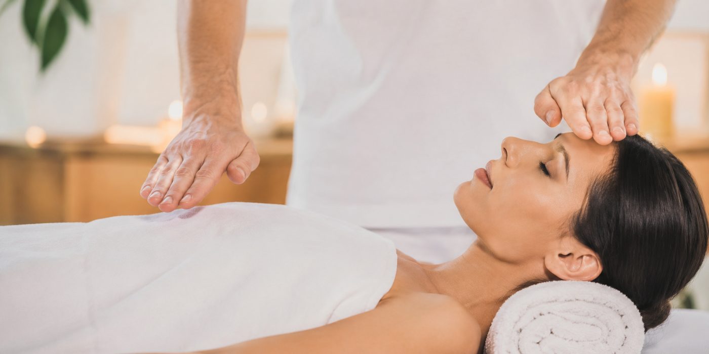 Soin énergétique et massage relaxant au centre Yoga en Soie à Albi